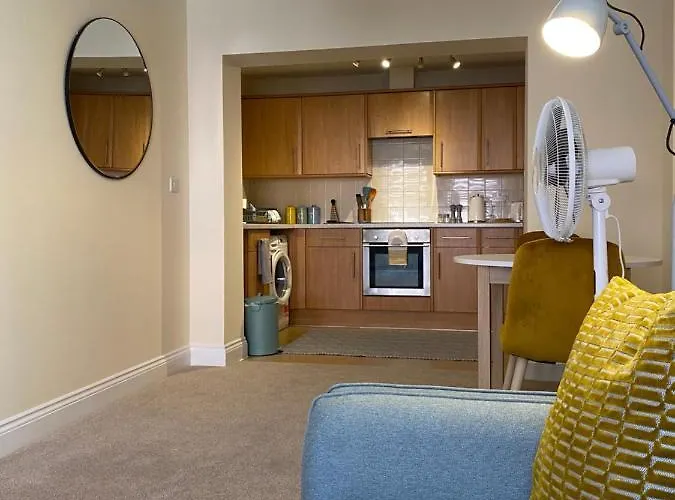 1 Bedroom Apartment In The Heart Of Bournemouth